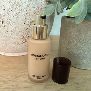 Guerlain Terracotta Le Teint Healthy Glow Foundation – Shade 1N Neutral